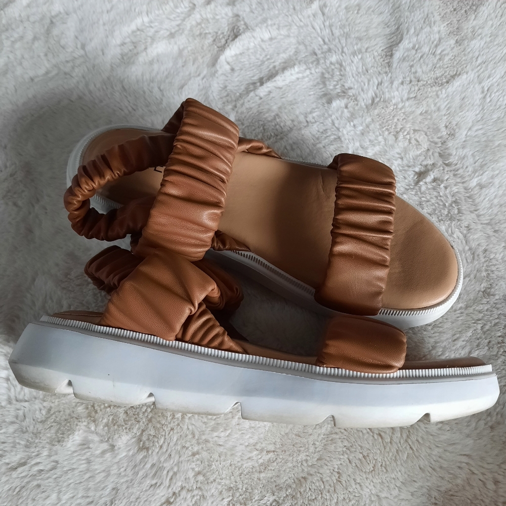 Van Eli Comfort Sandals Brown Camel Color Womens Size 8.5M - Picture 3 of 6